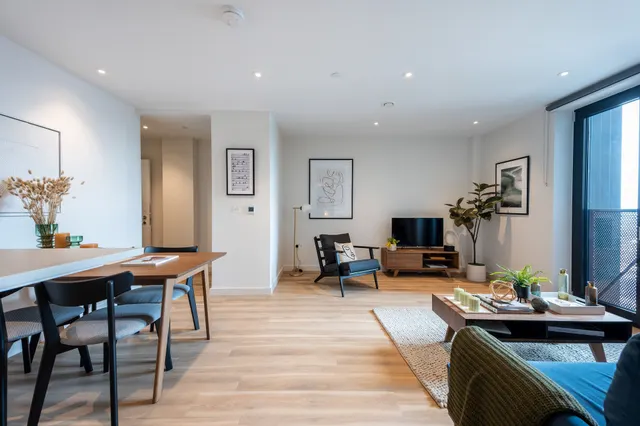 Photo 3 — Flat 3303, 100b George Street, Croydon