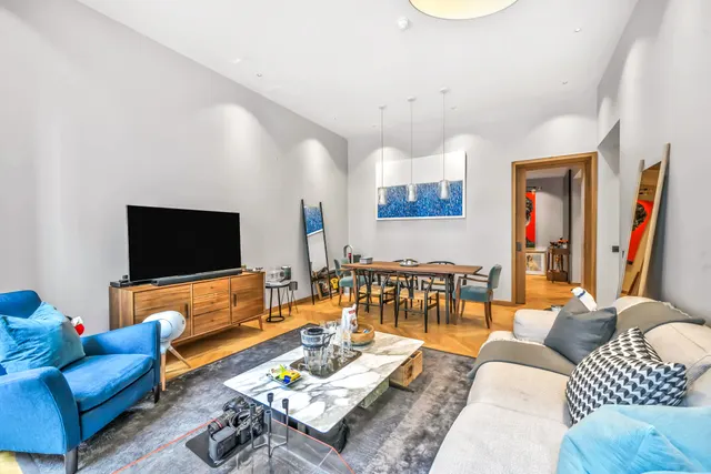 Apartment 13, One Kensington Road, London, photo 1