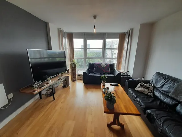 Photo 2 — Spindletree Avenue, Manchester, M9