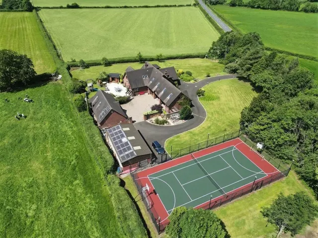 Seven Mile Straight, Templepatrick, BT41, photo 2