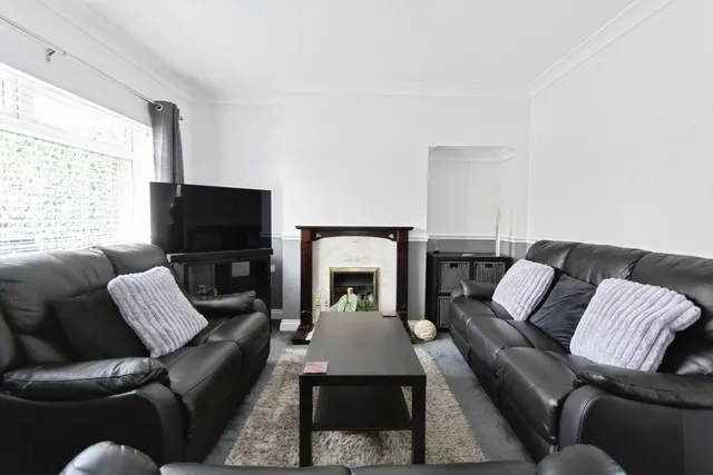 Photo 3 — Briarfield Road, Birmingham, West Midlands, B11