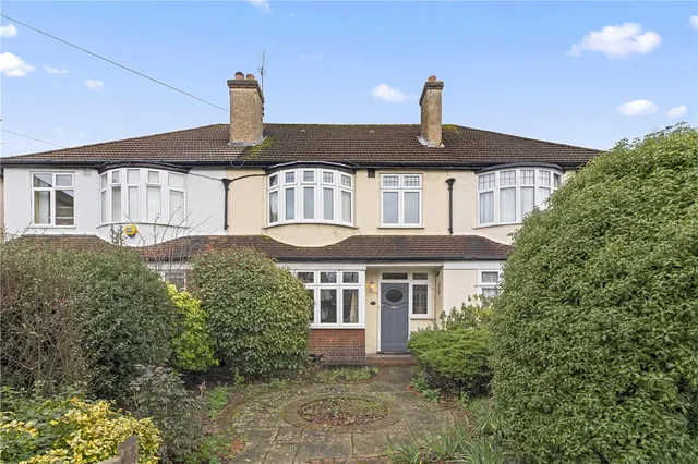 Percy Road, Hampton, TW12 2JP, photo 1