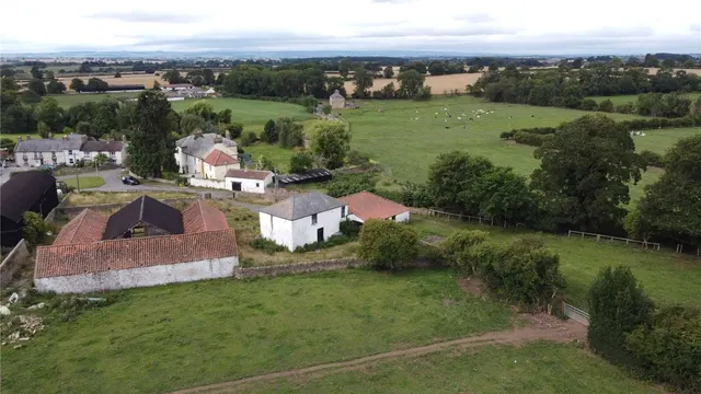 Killerby Hall Farm, Killerby, DL2, photo 2