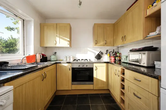 Photo 3 — Hornbeam Close, Leighton Buzzard, Bedfordshire, LU7