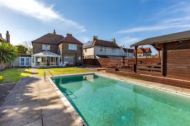 Woodland Road, Weston-super-Mare, BS23, photo 1