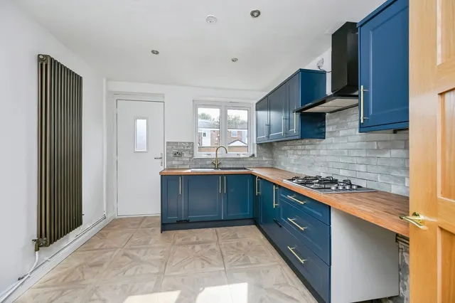 Victoria Falls Road, Liverpool, L27, photo 3