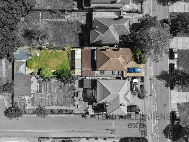 Photo 3 — Sheephouse Way, New Malden, KT3 5PF