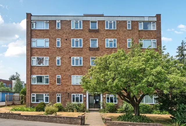 Embassy Court, Shotfield, SM6 0JB, photo 1