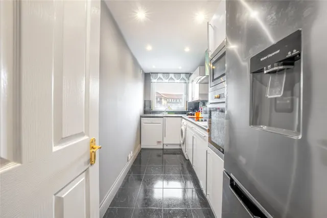 Stuart Tower, 105 Maida Vale, London, W9, photo 1