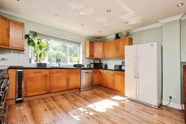 Wells Green Road, Solihull, B92, photo 3