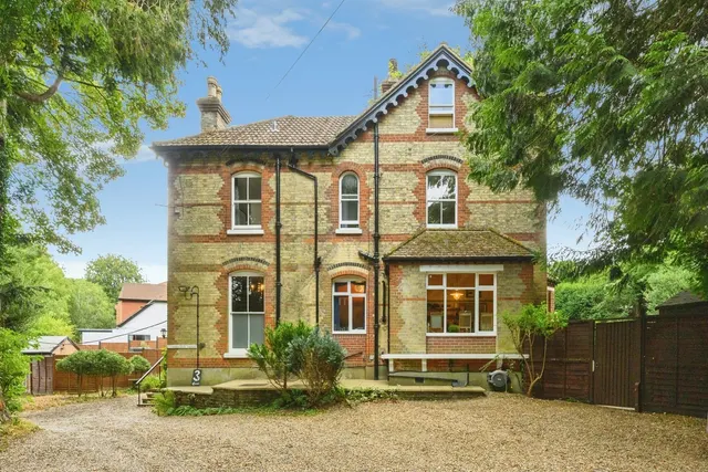 Denefield Drive, Kenley, CR8, photo 1