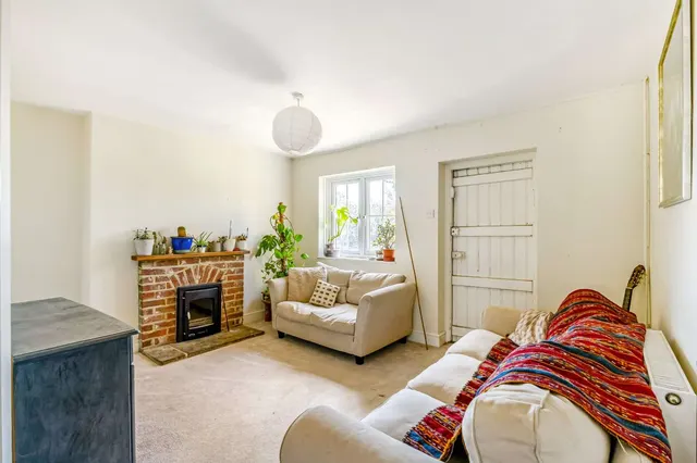 Photo 3 — Sidnye Farm Cottages, Cherry Lane, Cuckfield, Haywards Heath, RH17 5JW
