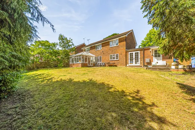 Photo 2 — The Sheilings, Sevenoaks, TN15