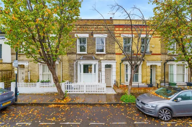 Redmore Road, London, photo 1