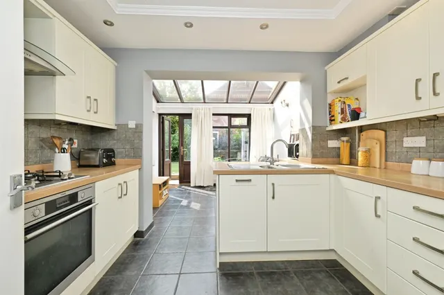 Wentworth Drive, Peterborough, PE8, photo 2