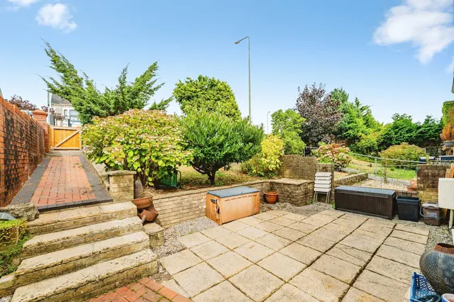 Park Street, Bridgend, CF31, photo 3
