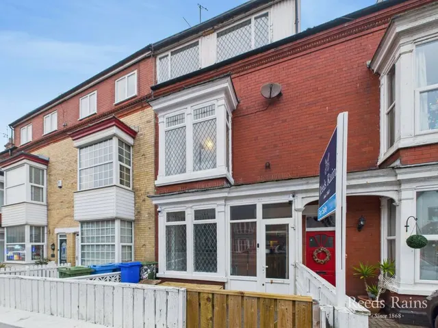 Horsforth Avenue, Bridlington, East Yorkshire, YO15, photo 1