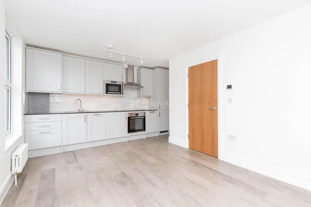 Moray Road, N4, photo 1