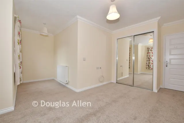 Broomstick Hall Road, Waltham Abbey, EN9, photo 3