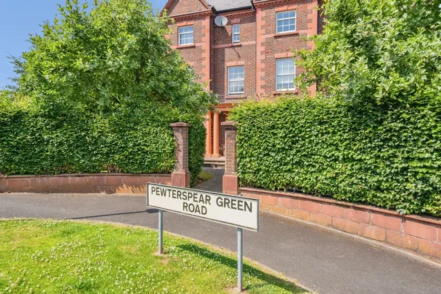 Pewterspear Green Road, Appleton, Warrington, Cheshire, WA4, photo 1