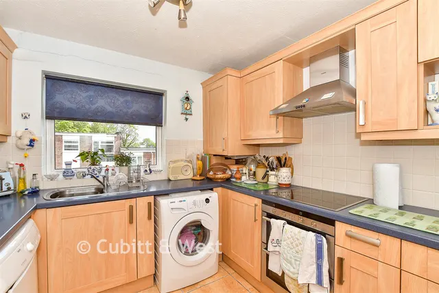 Mill Lane, Crowborough, TN6, photo 3