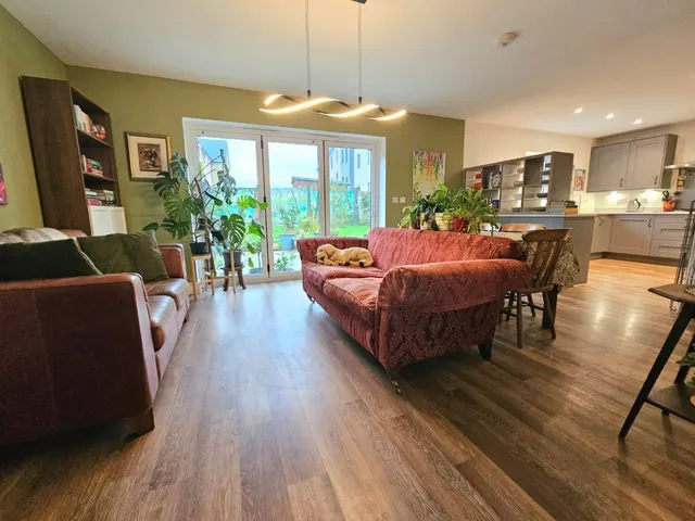 Lister Road, Dursley, GL11, photo 3