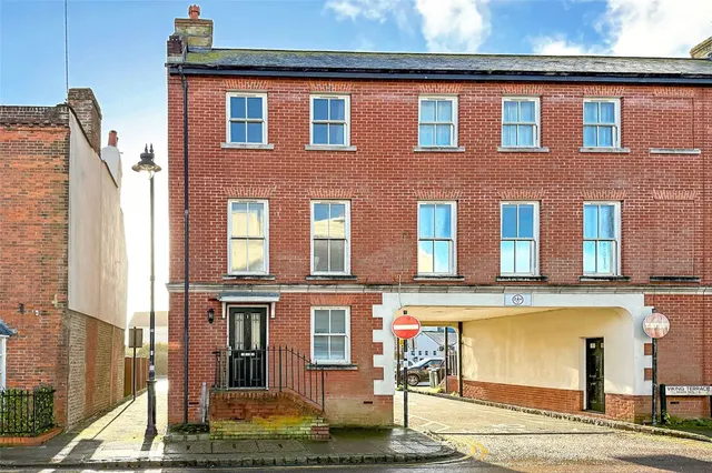 Littlehampton, BN17, photo 1
