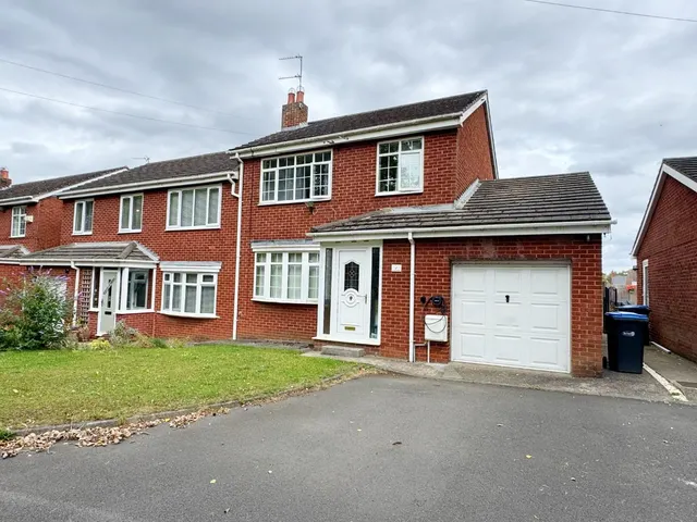 St. Cuthberts Way, West Cornforth, DL17, photo 1