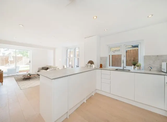 Photo 2 — Latimer Road, Wimbledon, SW19