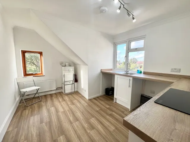 Sanderstead, South Croydon, photo 1