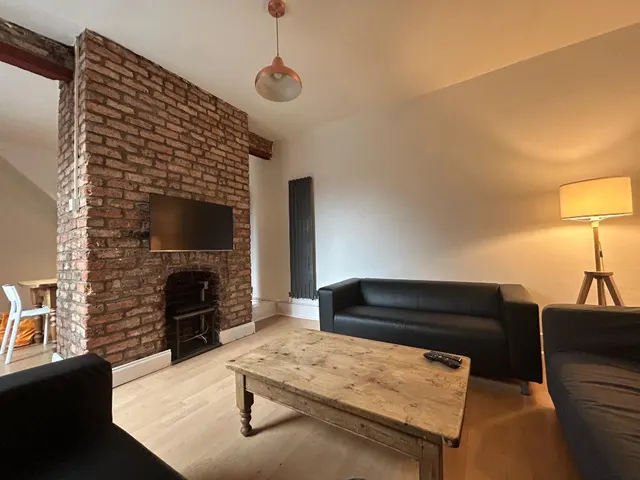 Wilmslow Road, Withington, M20, photo 2