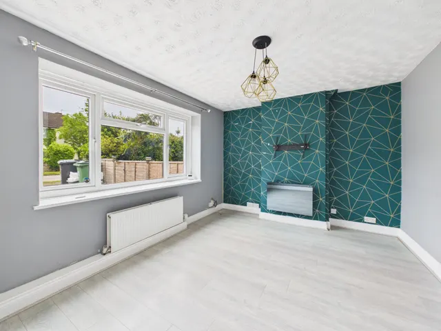 Photo 2 — Sandyleaze, Gloucester, GL2 0PY