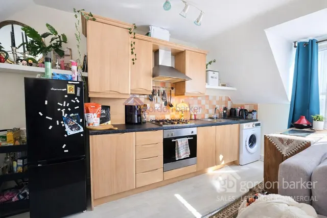 Photo 3 — Norwich Mansions, Bournemouth, Norwich Avenue West, BH2 6AL