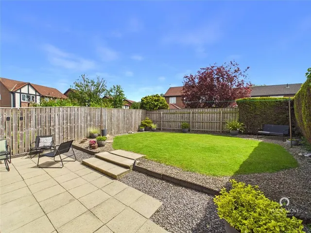 Photo 2 — Curlew Close, Ryton, Tyne and Wear, NE40