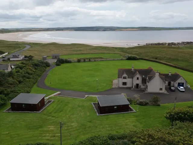 Photo 2 — Dunnet Bay Escapes B&B, Dunnet KW14 8XD