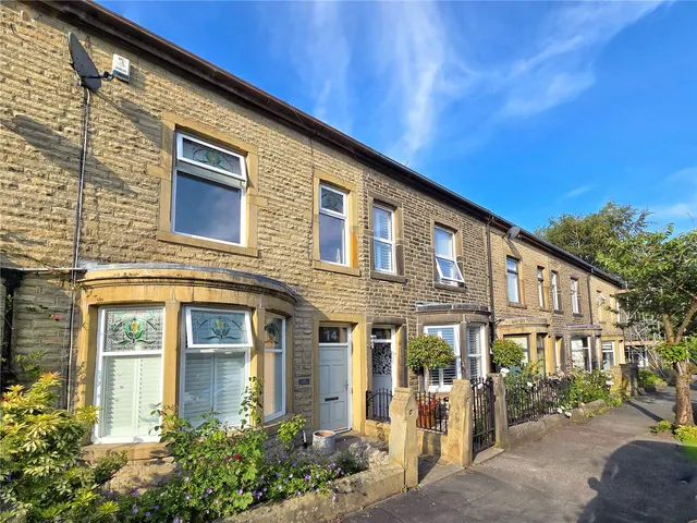 Whitecroft Avenue, Haslingden, BB4, photo 1