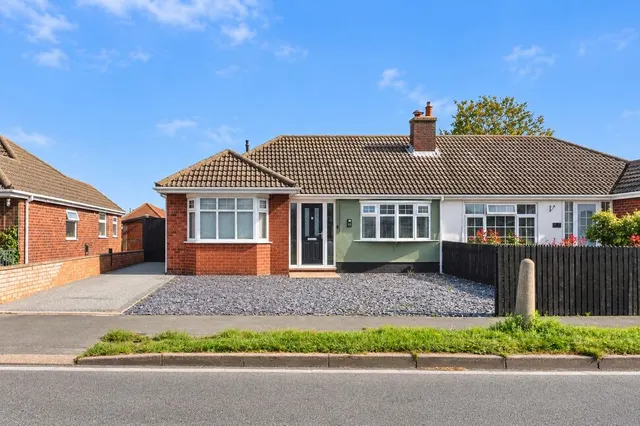 Field House Road, Humberston, DN36, photo 1