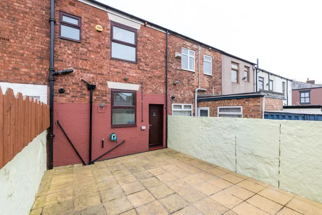 Hill Street, Hindley, WN2, photo 2