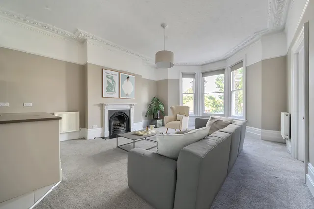 Photo 2 — Salisbury Road, Hove, BN3