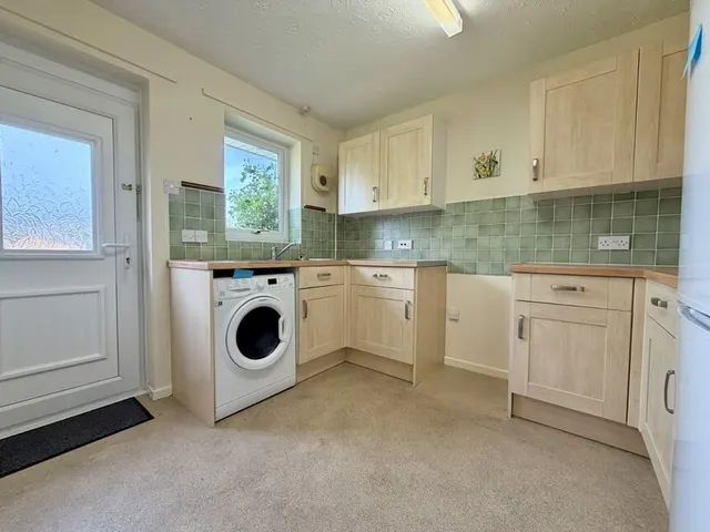 Burford Gardens, Evesham, WR11, photo 3
