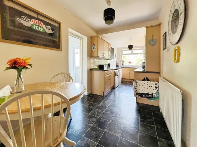 East Road, Street, BA16, photo 2