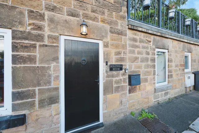 Lea Shaw, Matlock, DE4, photo 1