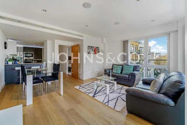Kew Bridge Apartments, Kew Bridge, TW8, photo 1