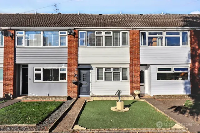 Warwick Green, Bulkington, CV12, photo 1