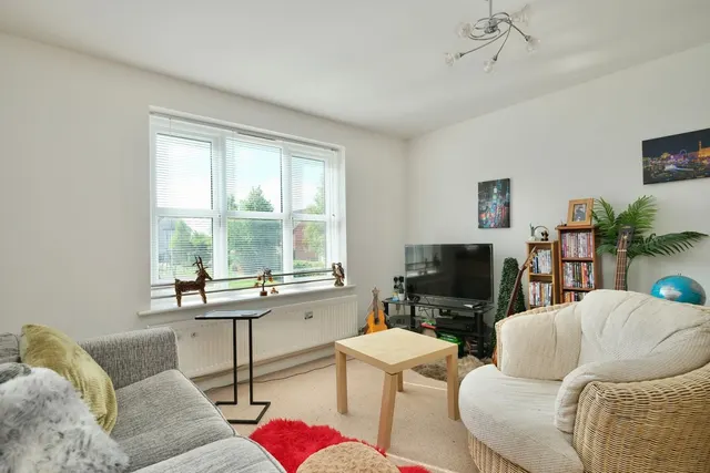 Stokes Drive, Godmanchester, PE29, photo 2