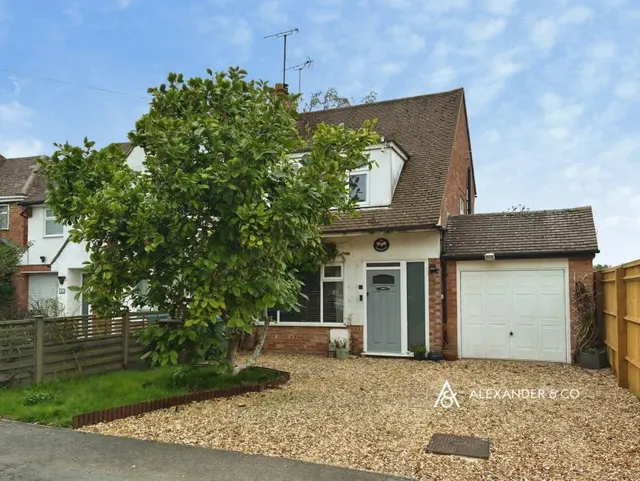 Highfield Road, Winslow, MK18, photo 1