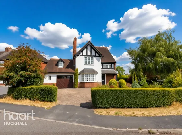 Thoresby Dale, Nottingham, NG15, photo 1