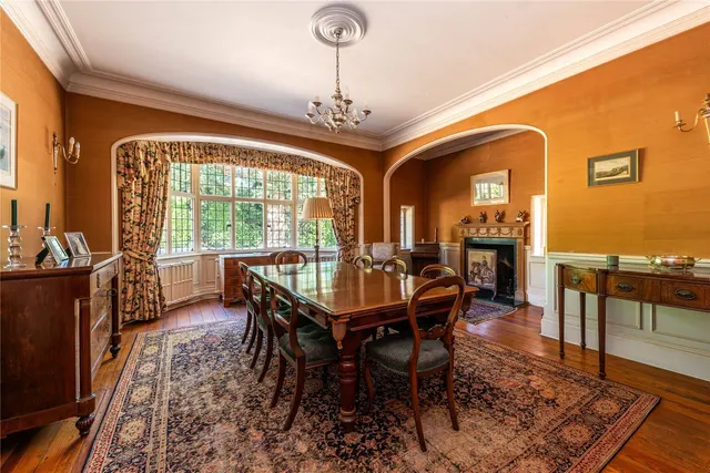 Woodlands Road, Leatherhead, KT22, photo 2