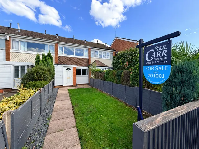 Ajax Close, Great Wyrley, WS6, photo 1