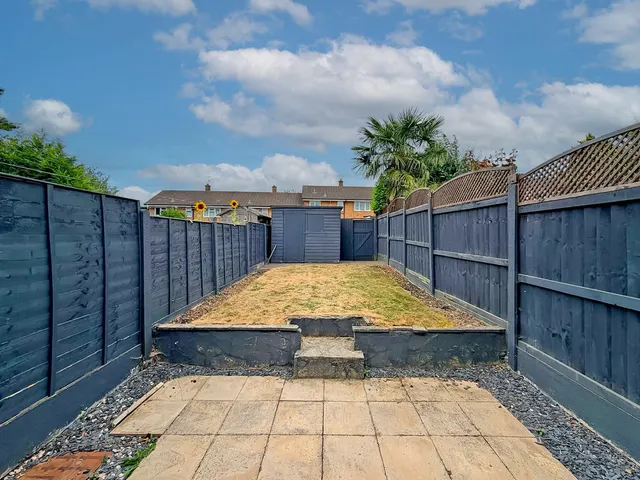 Ajax Close, Great Wyrley, WS6, photo 3